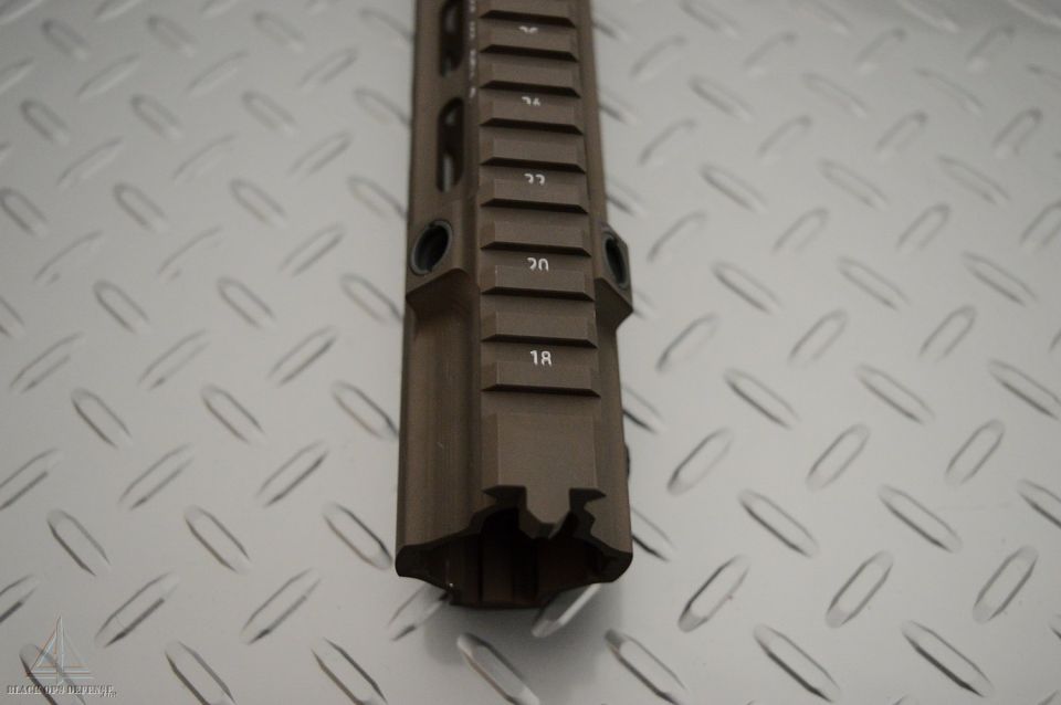 HK 416 CAG Long Geissele Style Rail Foregrip Handguard Tan - Black