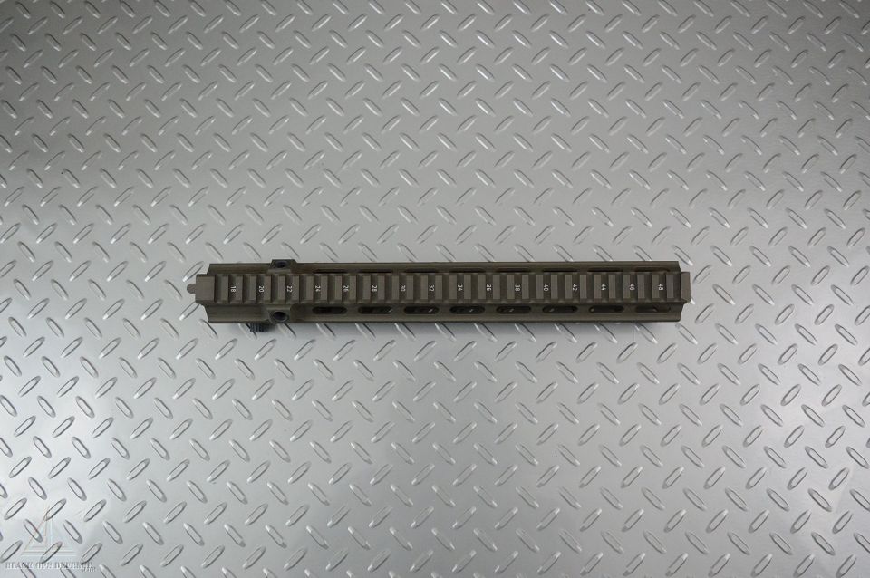 HK 416 CAG Long Geissele Style Rail Foregrip Handguard Tan - Black